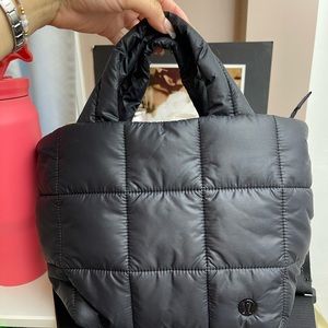 Lululemon quilted crossbody 5L